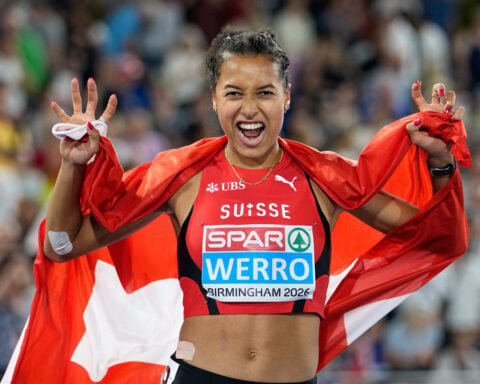 Werro holds off Hodgkinson to win 800m gold at the European championships