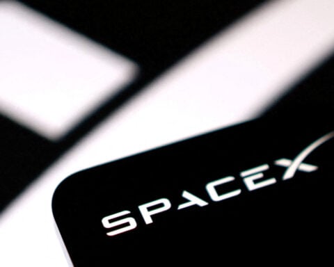 Tiger Global Management cuts stakes in Big Tech, buys into SpaceX