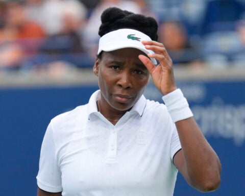 Venus Williams falls again at Cincinnati Open, singles skid hits 13 with 6-2, 6-2 loss to qualifier