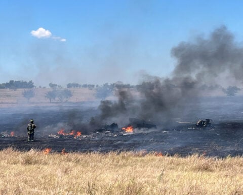Army temporarily halts Apache helicopter training missions after Texas crash that killed 2