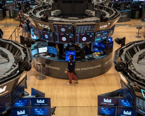 Wall Street week ahead: Home Depot and Walmart report earnings, minutes of Fed meeting are released