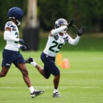Seahawks, CB Devon Witherspoon agree to 4-year, $132 million deal, AP source says