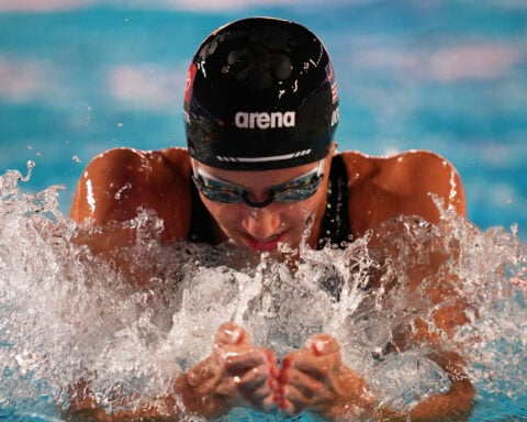 Kate Douglass swims 2nd world-best time in 50 free on same day at Pan Pacs