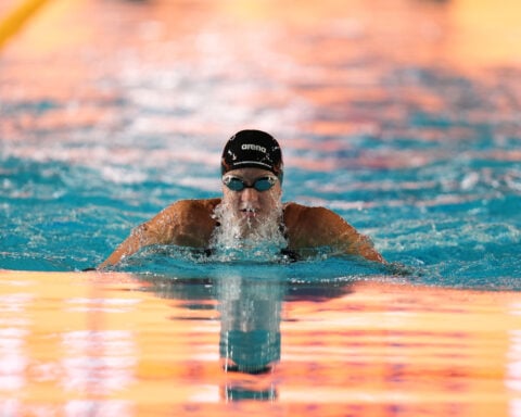 Kate Douglass storms to another 50 free world record, winning Pan Pacs in 23.19
