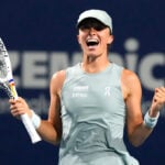 Fresh off Toronto title, Iga Swiatek wins first match at Cincinnati Open