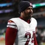 Von Miller is set to join his hometown Dallas Cowboys after agreeing to 1-year deal