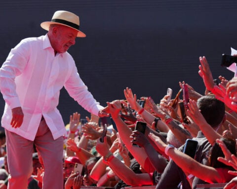 Lula holds tight lead over Senator Bolsonaro ahead of Brazil election, poll shows
