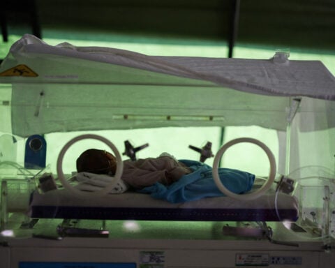 Indonesian mother 'grateful' after emergency birth during 7.7 quake