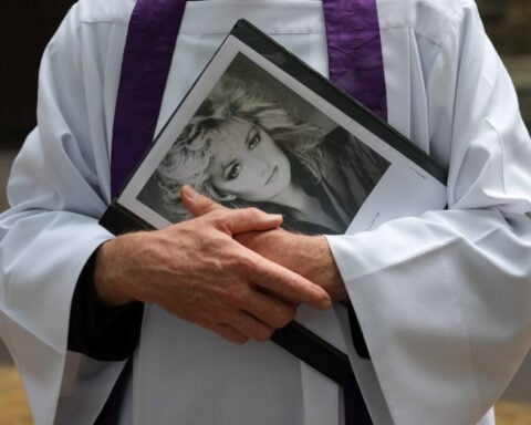 'Total Eclipse of the Heart' singer Bonnie Tyler remembered as 'a star, but never a diva'