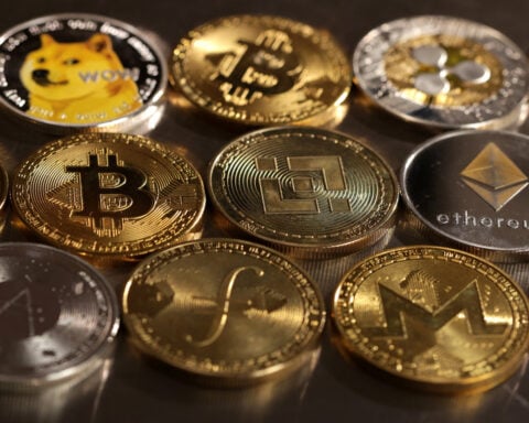 Georgia man charged in US with running $165 million crypto Ponzi scheme 