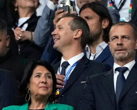 A top official leaves FIFA, deepening the fallout from Infantino’s World Cup sell-off plan