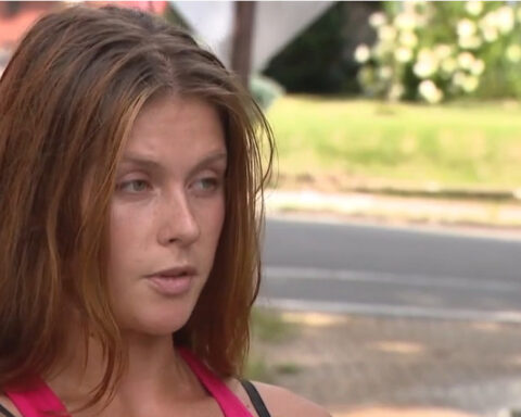Woman confronts Man who followed her home from Bar