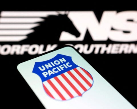 US transport regulator resumes review of Union Pacific's proposed Norfolk merger