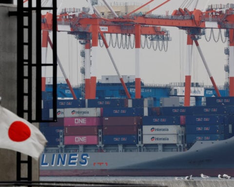 Japan exports rise 23.2% year/year in July