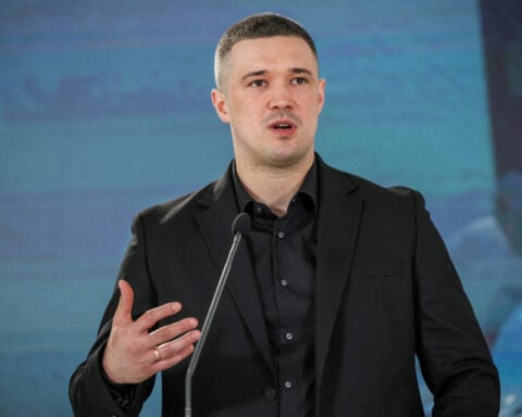 Kremlin says ousted Ukrainian minister's call for elections shows splits in Kyiv