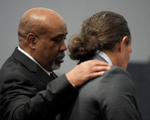 Defense strategy in Tupac murder case: don't believe my client