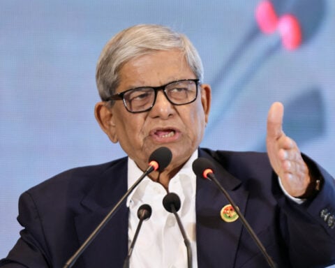 Bangladesh elects ruling party veteran Alamgir as president