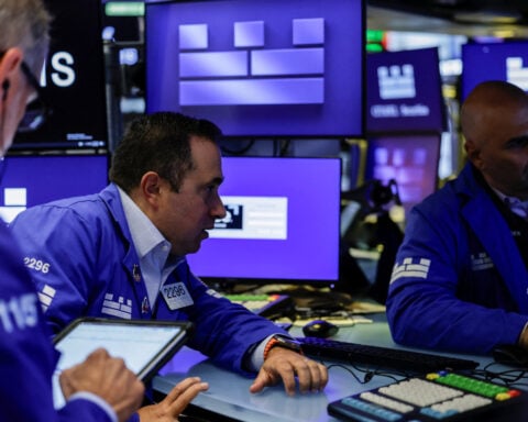 Bond relief ebbs, stocks mixed as investors question Treasury's rescue efforts