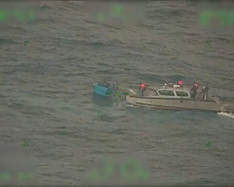 Fishermen floating in cooler rescued after 5 days stranded at sea