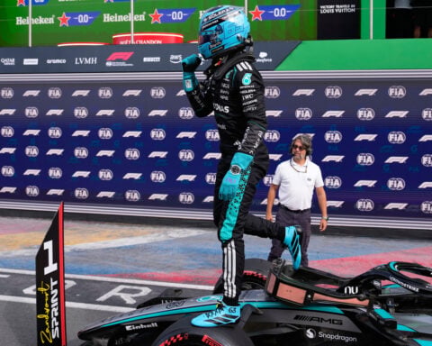 Russell qualifies on pole for sprint race as F1 returns at the Dutch GP