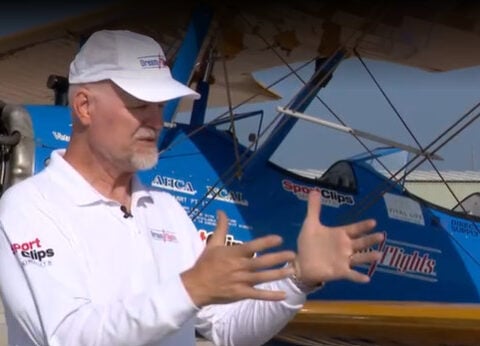 Milwaukee veterans take flight in World War II-era biplane
