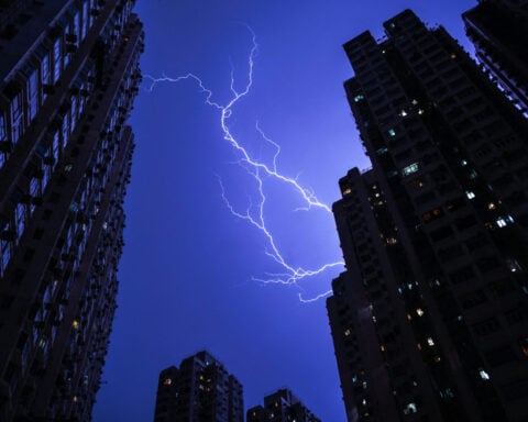 Using thunderquakes to X-ray Earth – a new study shows urban seismology in action