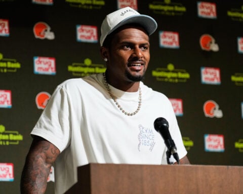 Deshaun Watson calls booing by Browns fans 'disrespectful' and 'personal,' but QB feels love on road