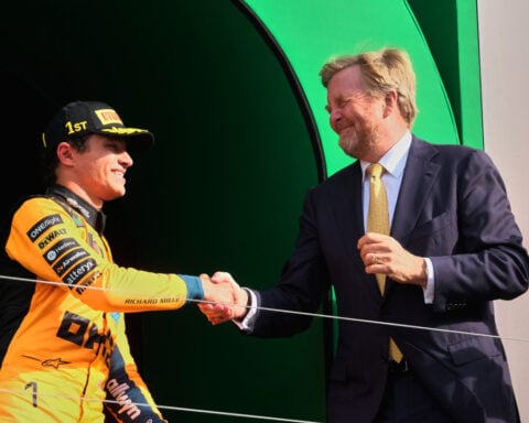 Lando Norris wins F1's Dutch Grand Prix after a daring pass on Kimi Antonelli