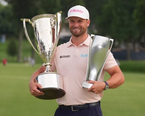 Wyndham Clark holds off McIlroy and Cantlay to capture BMW Championship for 3rd win this year
