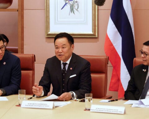 Thai prime minister meets security chiefs after coordinated attacks in 3 southern provinces