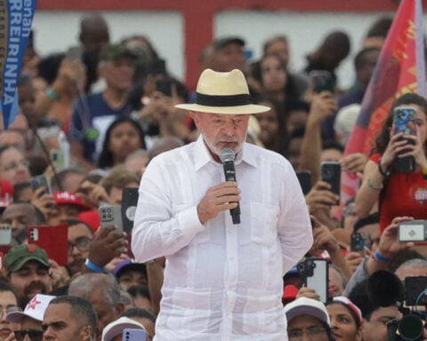 Lula, Flavio Bolsonaro neck and neck ahead of Brazil election, Nexus poll shows