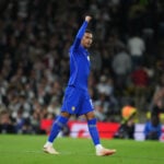 Rogers scores on debut as Chelsea beats Fulham to win Premier League opener