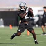Kubiak: Raiders will decide when to start Mendoza based on his play and not the offense as a whole