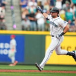Slugger Cal Raleigh extends homer streak to 4 at-bats and ties Mariners' record