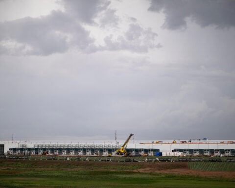 Here's all the ways that data center controversies have transformed the midterm elections