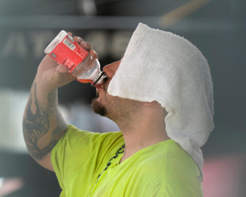 Heat makes emergency rooms busier. Study shows which illness and injuries rise during hot spells