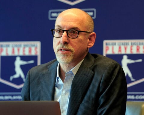 MLB proposes limiting free agent signings to a few weeks in December and then from February on