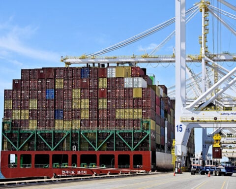 Canadian economy recovers sharply in second quarter as domestic demand revives, exports grow