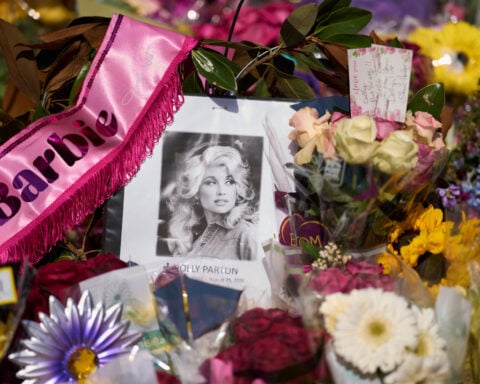Dolly Parton streams skyrocket after her death, making her the most streamed artist globally