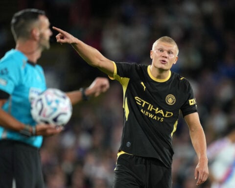 Man City overrun Palace to stay perfect in the Premier League