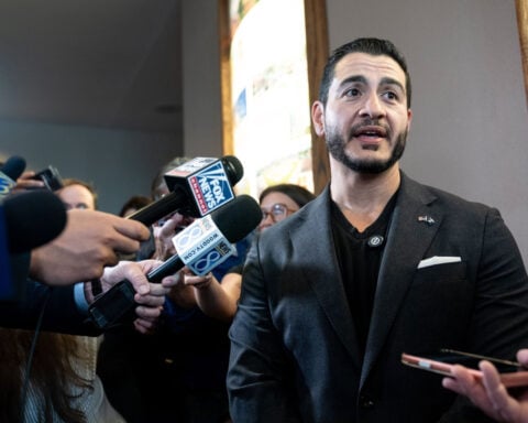 El-Sayed apologizes to Jewish Democrats for statement about synagogue attack