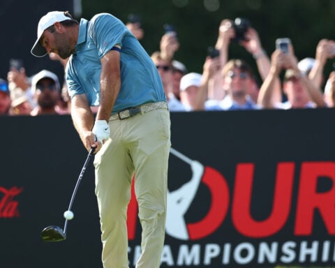Scottie Scheffler moves past a Tiger Woods money standard that stood for nearly 26 years