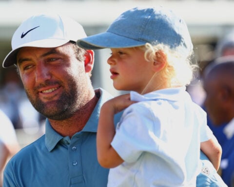 Scottie Scheffler captures another FedEx Cup and moves past Tiger Woods in PGA Tour career earnings