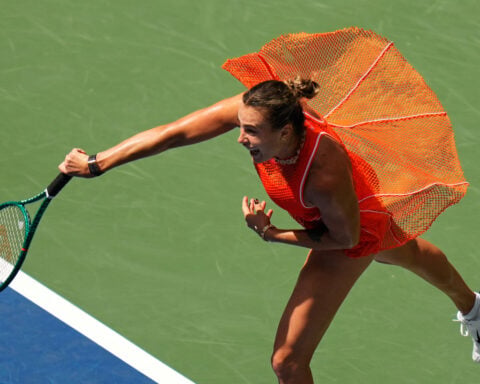 Aryna Sabalenka wins to start her US Open and Carlos Alcaraz is getting started on his