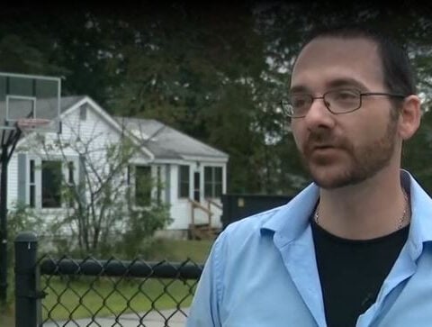 Couple calls neighbor 'a lifesaver' after jumping in to help fight fire at home