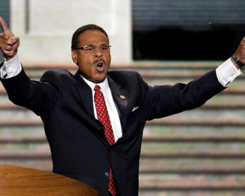 Raphael Warnock has done it. Adam Hamilton wants to follow as a pastor-US senator