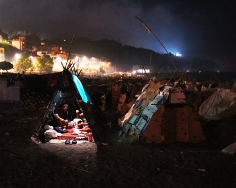 Tens of thousands in Spain protest Ceuta border crisis