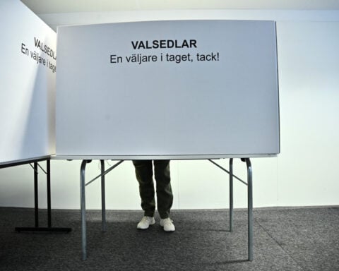 Swedish election is a close race with 10 days to go, poll shows