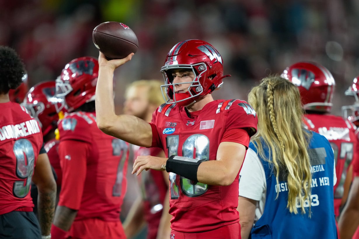 High school QBs face new reality as transfers dominate starting jobs at the top of college football