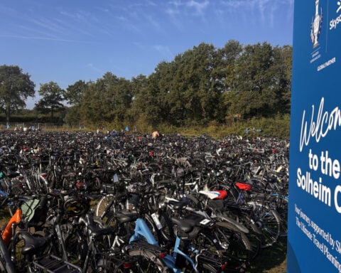 Solheim Cup fans arrive the Dutch way, with thousands of bikes at Bernardus Golf